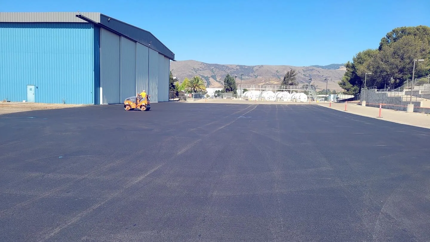 Asphalt paving contractor in Fairfield, CA