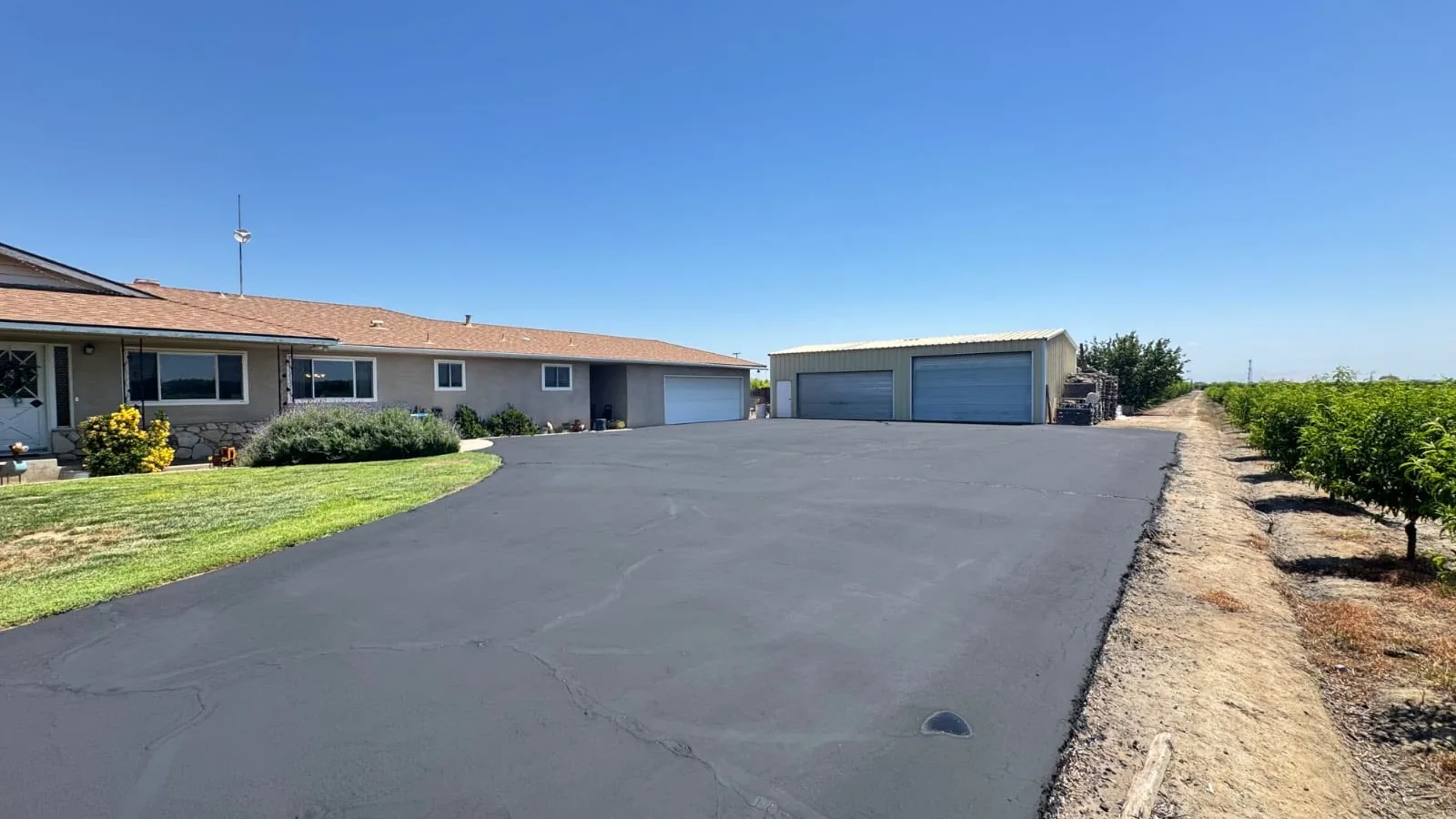 Asphalt paving contractor in Woodland, CA